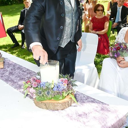 ホテル アイビス スタイルズ リンツ エクステリア 写真